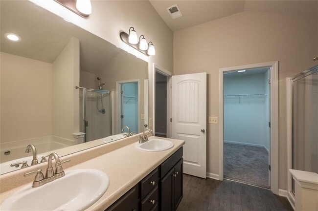 Building Photo - 840 Whisperwood Trail