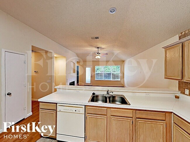 Building Photo - 1003 Prado Real Dr