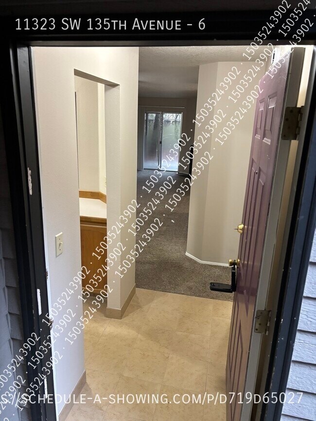 Building Photo - 11323 SW 135th Ave