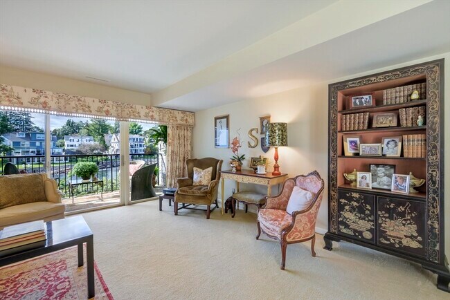 Building Photo - 9 Skinners Path