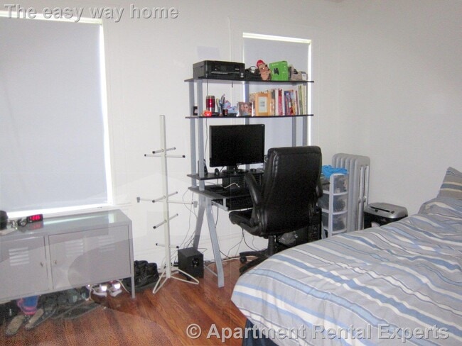 Building Photo - 155 Summer St