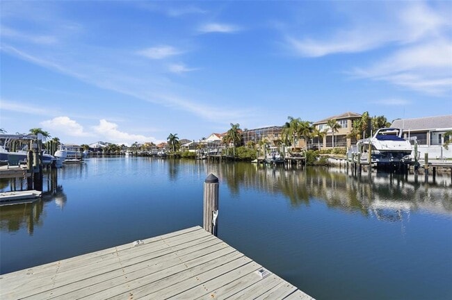 Building Photo - 909 Allegro Ln