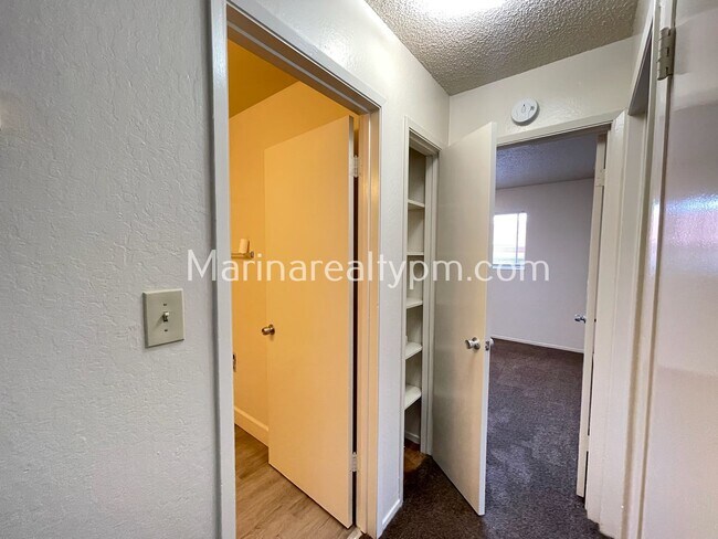 Building Photo - 1502-1508 Valle Vista Ave