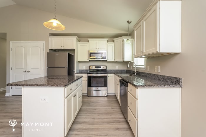 Building Photo - 155 Mountain View Church Rd