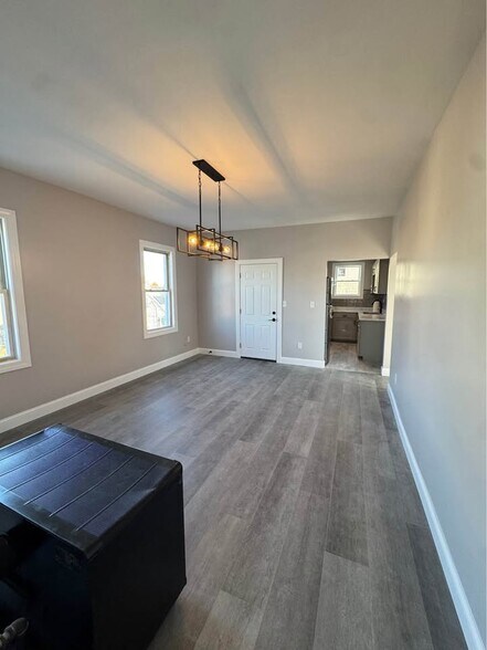 Building Photo - 314 Dartmouth St