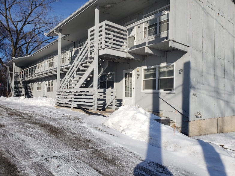 Building Photo - 800 S 4th St