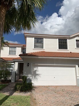 Building Photo - 15147 Summit Place Cir