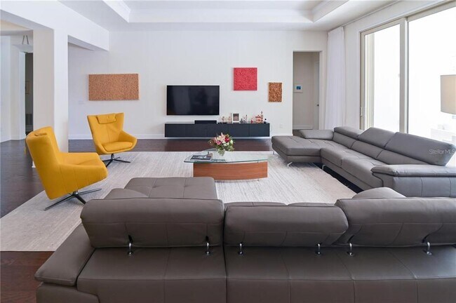 Building Photo - 15704 Marina Bay Dr