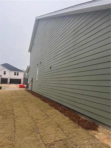 Building Photo - 5877 Cabernet Ln