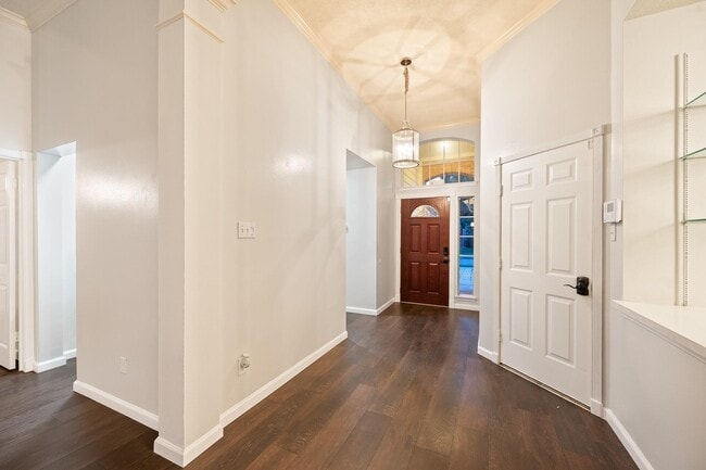 Building Photo - 7624 Lone Meadow Ct
