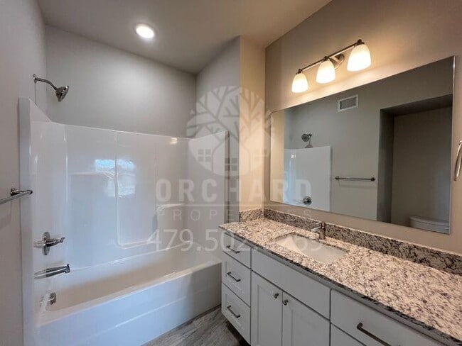 Building Photo - 2/2 | The Hudson at Central Landing- Apartments in Conway, AR!