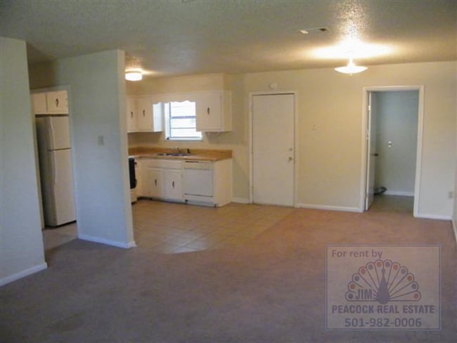 Building Photo - 1811 Neely St