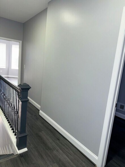 Building Photo - 1602 Moreland Ave