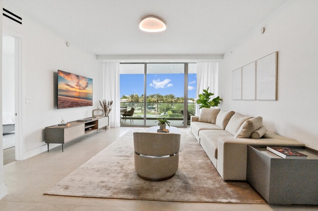 Building Photo - 10203 Collins Ave