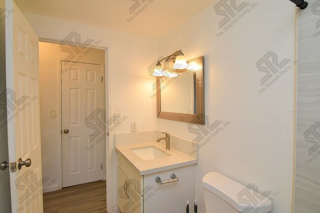 Building Photo - 87-123 Helelua Street - #G202
