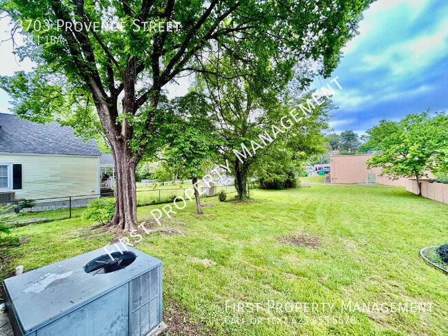 Building Photo - 3703 Provence St