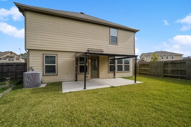 Building Photo - 14315 Cedar Pine Ct