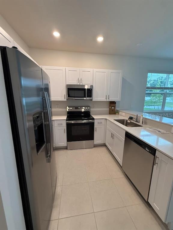 Building Photo - 6626 Coral Vis Dr