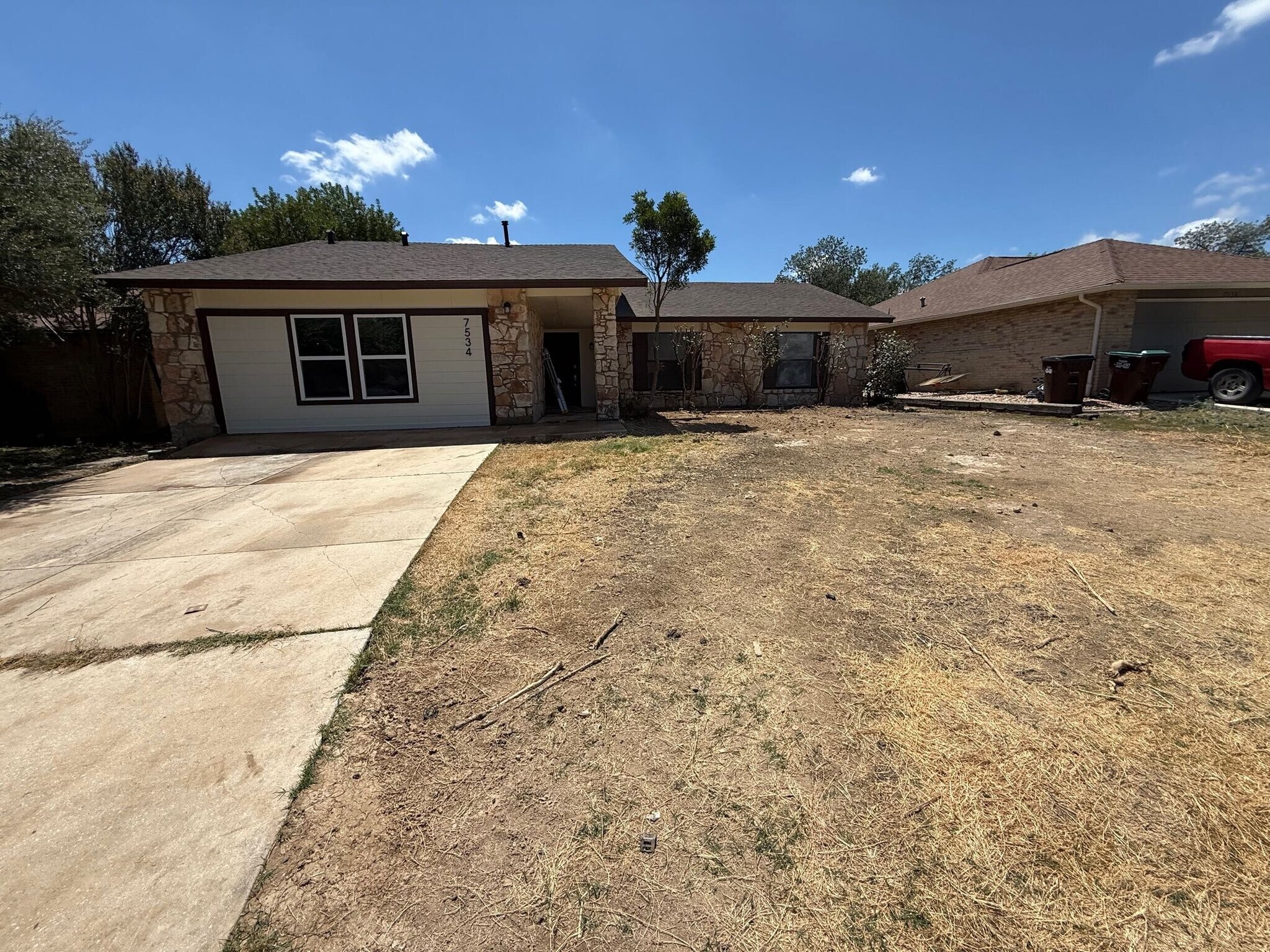 Building Photo - 7534 Lincoln Village Dr