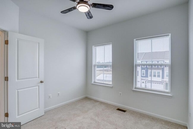 Building Photo - 345 Andrew Ct