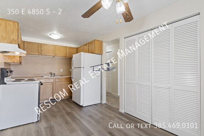 Building Photo - 350 E 4850 S