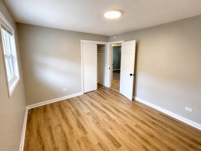 Building Photo - 14603 S Avalon Ave