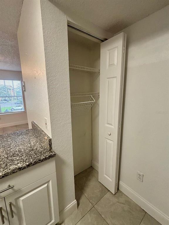 Building Photo - 2206 Antigua Pl