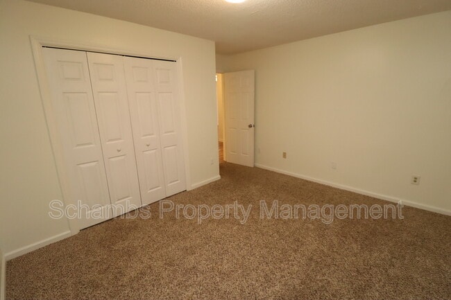 Building Photo - 510 Springfork Dr