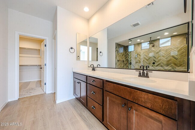 Building Photo - 25465 N 172nd Dr