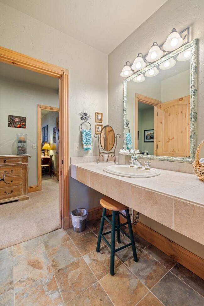 Building Photo - New to the market!  Log home in Frisco!  L...