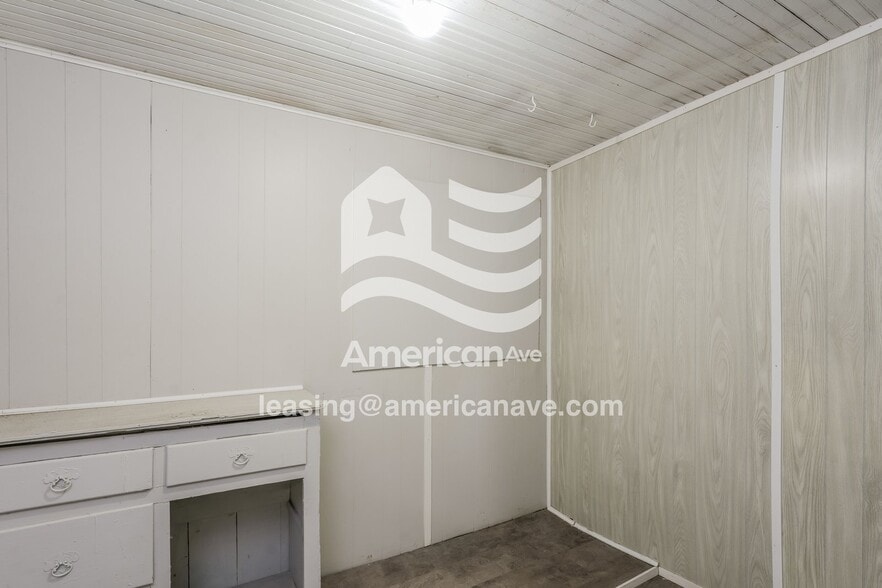 Building Photo - 1511 Carroll St