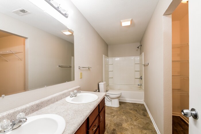 Building Photo - 9620 W Stargazer Dr