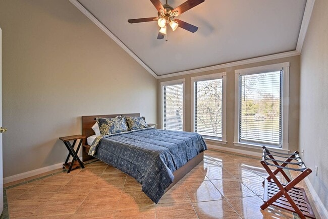 Building Photo - Completely remodeled and furnished Waterfront property!