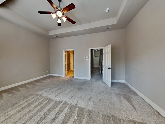 Building Photo - 2222 Marilla St