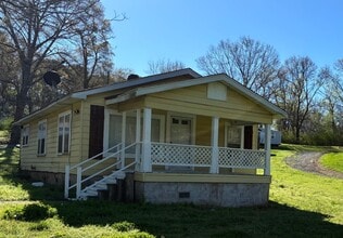 Building Photo - Charming Renovated 3BR on Eastern Valley Road – Hardwood Floors, Covered Porch & Move-In Ready!