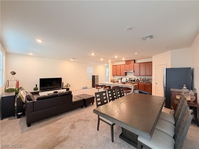 Building Photo - 7008 Dandelion Pk Ave