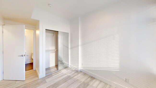 Building Photo - 1801 California St