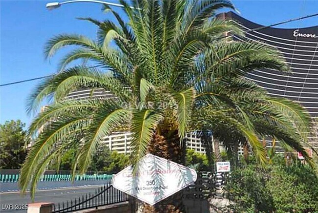Building Photo - 350 E Desert Inn Rd