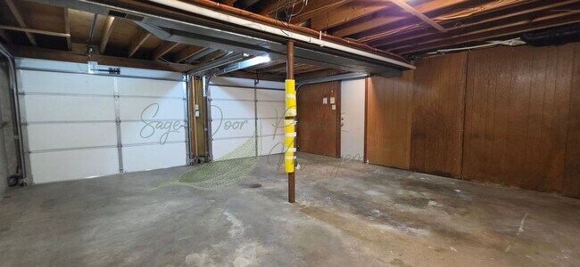 Building Photo - 3908 S Crackerneck Rd