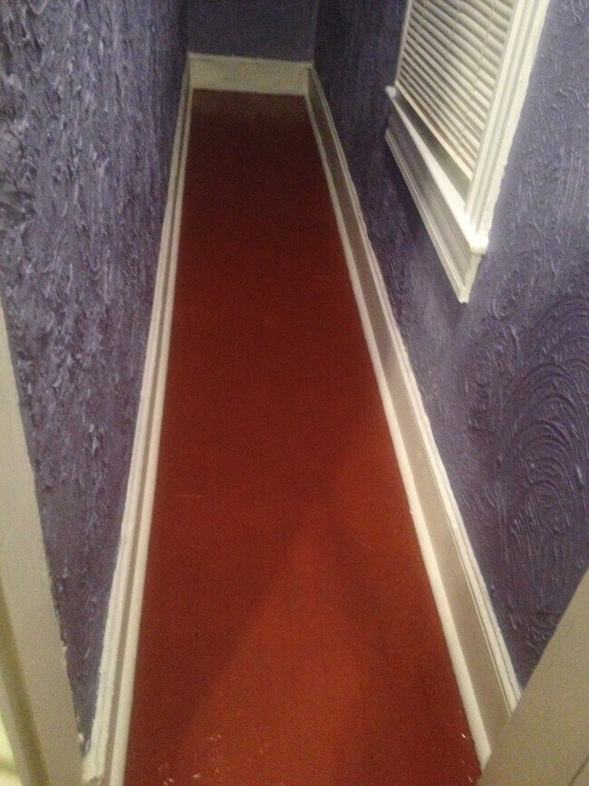 Building Photo - 221 E Potomac St