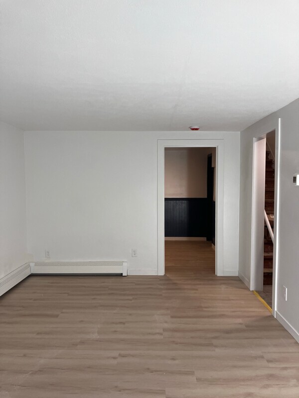 Building Photo - 495 Lafayette Rd