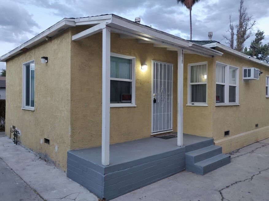 Building Photo - 6414 10th Ave