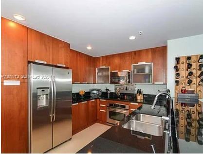 Building Photo - 7901 Hispanola Ave