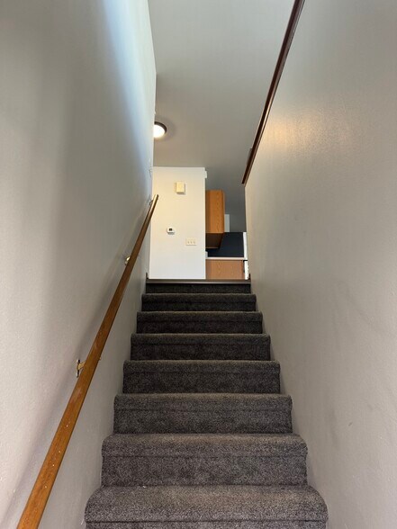 Building Photo - 614 Randolph St