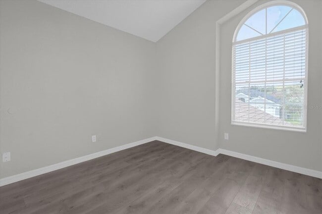Building Photo - 10957 Norcross Cir