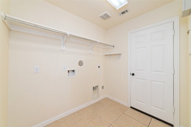 Building Photo - 16726 Aliana Lakes Ct