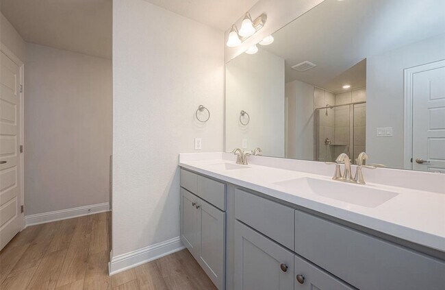 Building Photo - 13317 Silver Egret Ln