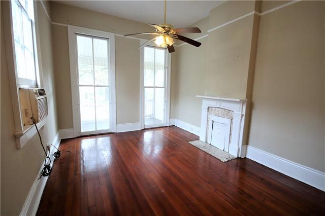 Building Photo - 1518 S Carrollton Ave