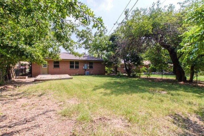 Building Photo - 2929 N Utah Ave