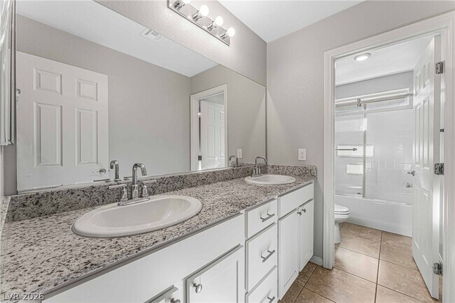 Building Photo - 2611 Infinity Bay Ct